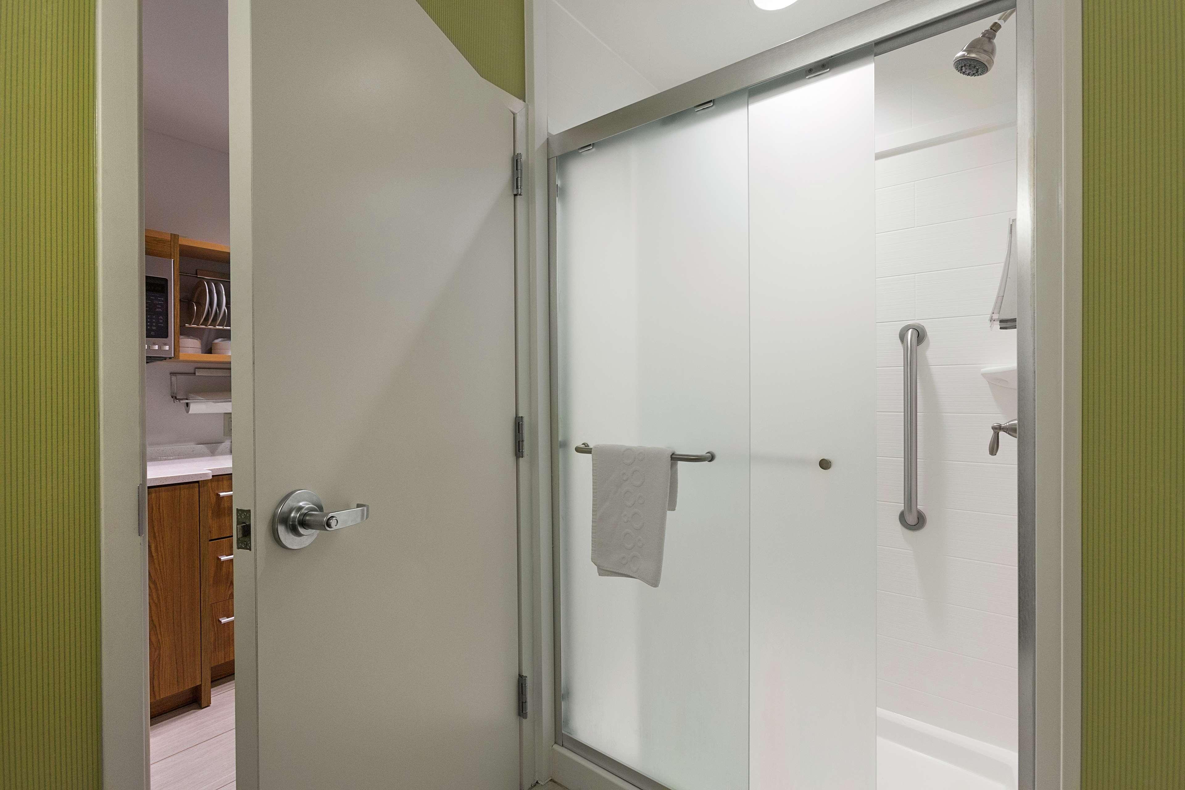 Home2 Suites By Hilton Greenville Airport מראה חיצוני תמונה